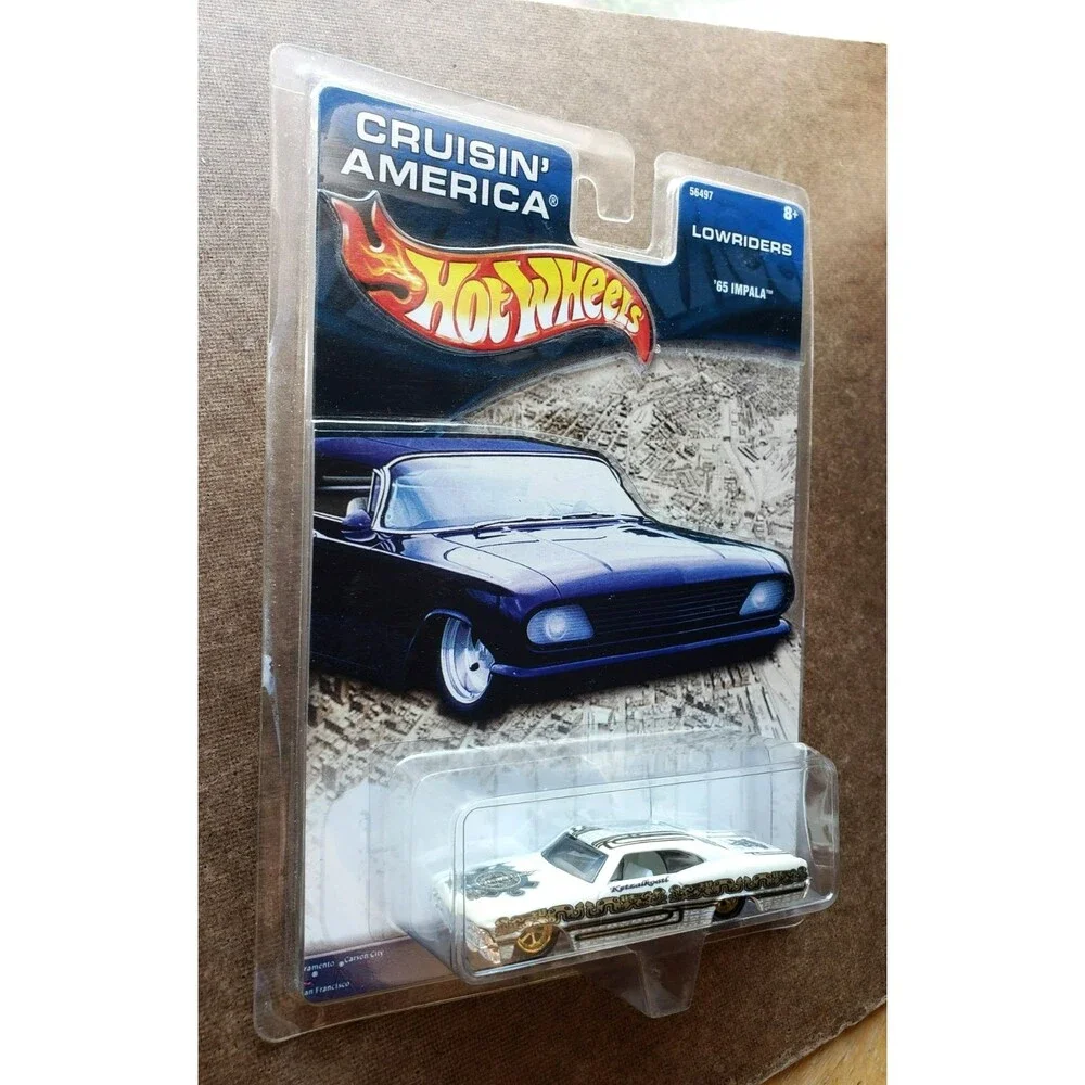 2002 Hot Wheels '65 CHEVY IMPALA White CRUSIN' AMERICA LOWRIDERS SERIES Gold 6SP
